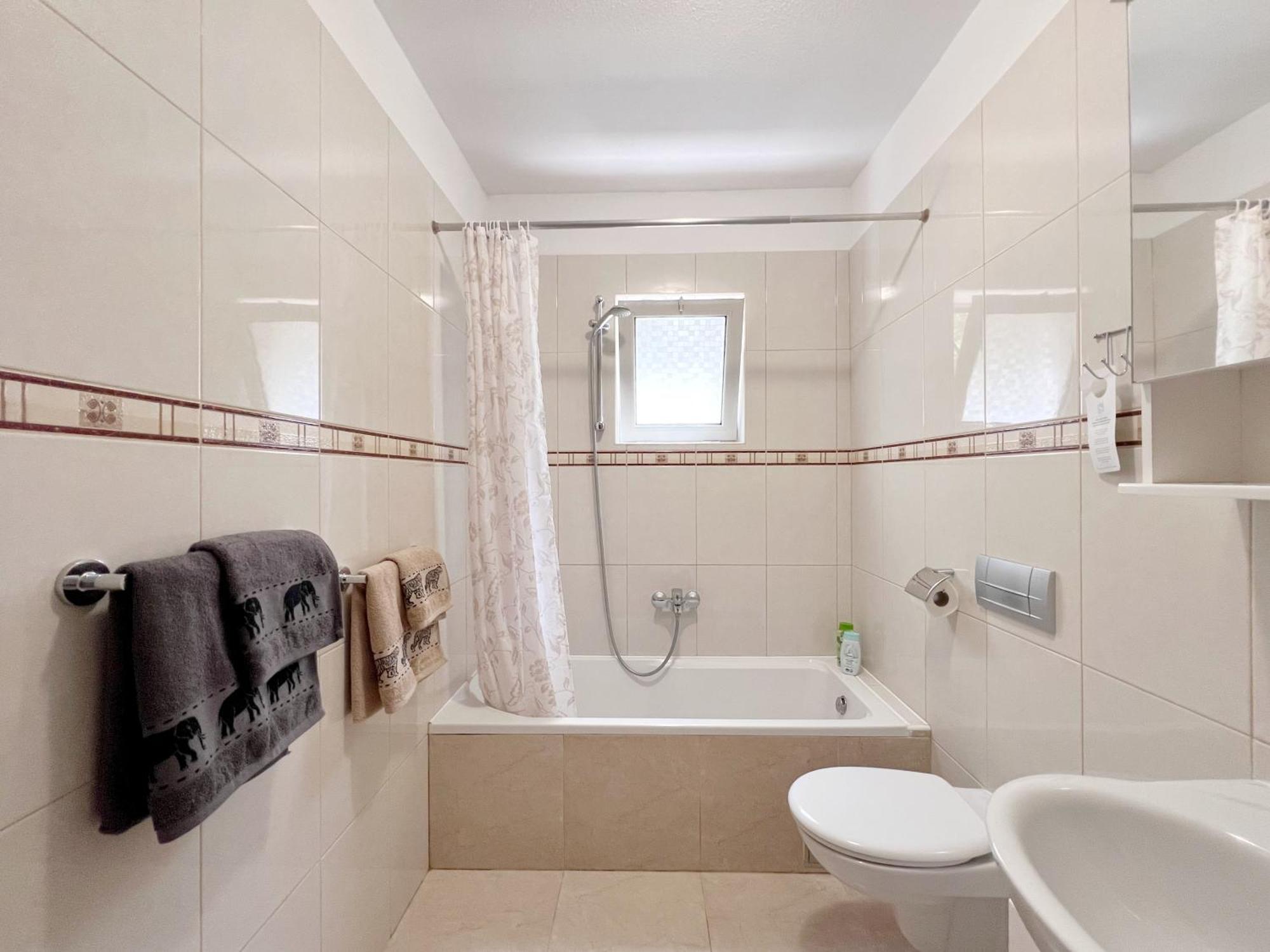 Room Tai - Spacious And Comfy With Private Terrace Hvar Town Exterior photo